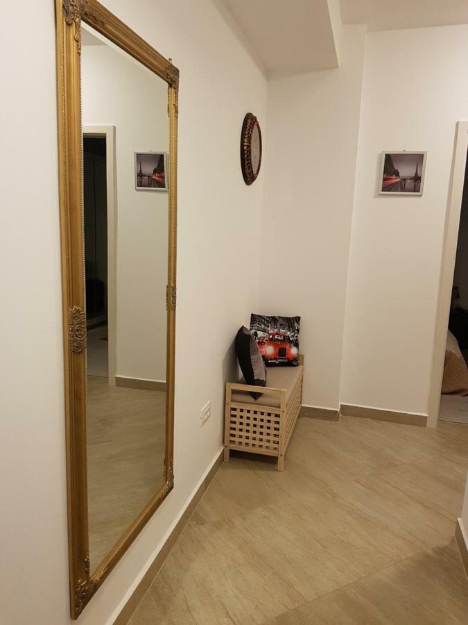 Apartament Ultracentral Monadin 2 Brassó Kültér fotó