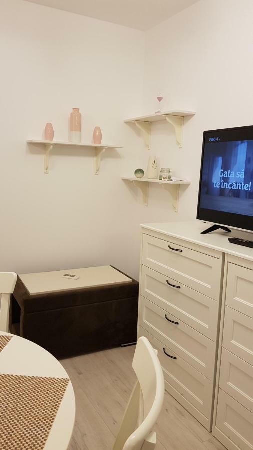 Apartament Ultracentral Monadin 2 Brassó Kültér fotó